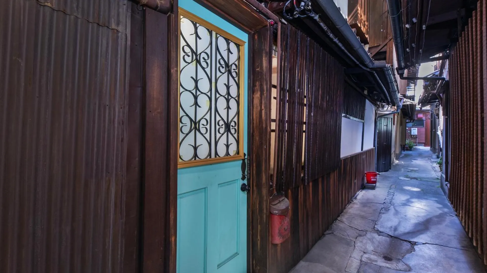 Вилла Gion Inosuke Machiya 祇園 伊之助 Киото